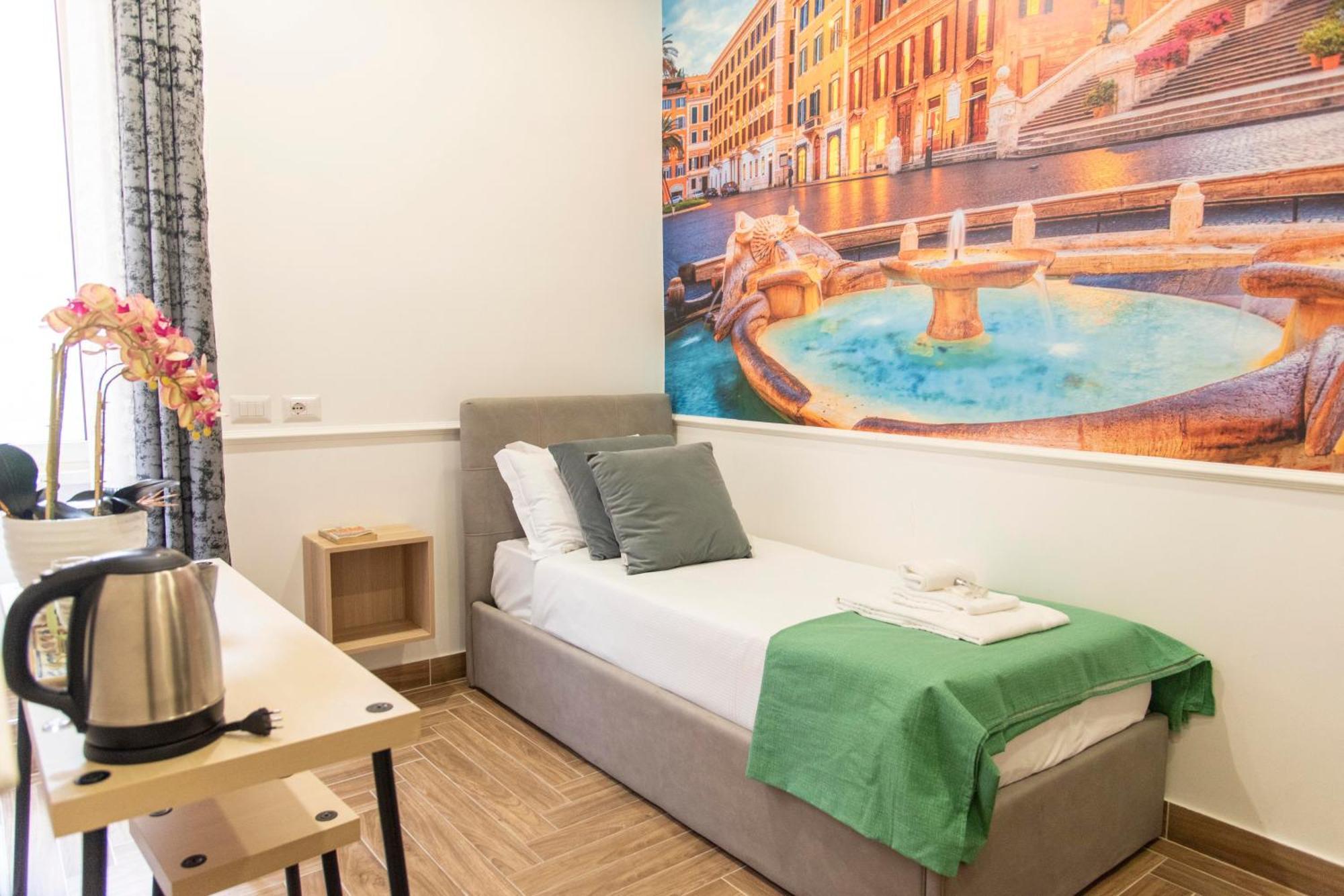 Susy'S Guest House - Room Spagna Rome Exterior photo